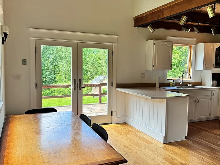 228 Staab Rd — Photo 25