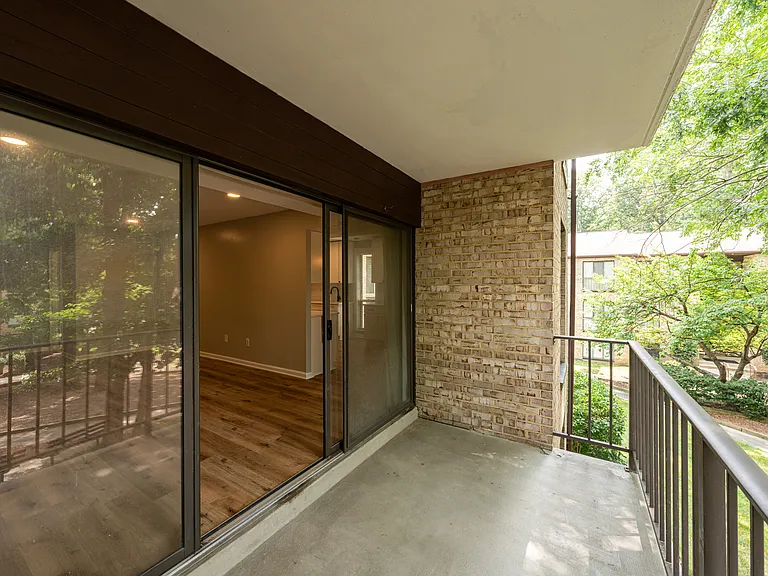 2045 Royal Fern Ct #11C — Photo 28