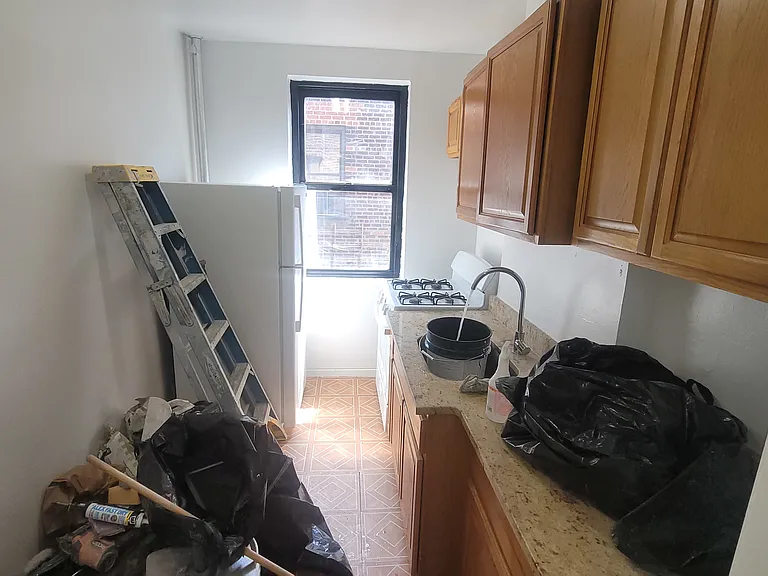 2265 University Ave #GE — Photo 6