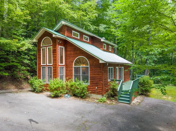 1989 Herron Branch Rd, Whittier, NC 28789