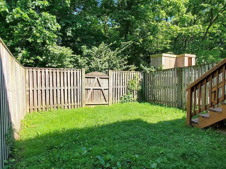 601 Primus Ct — Photo 32