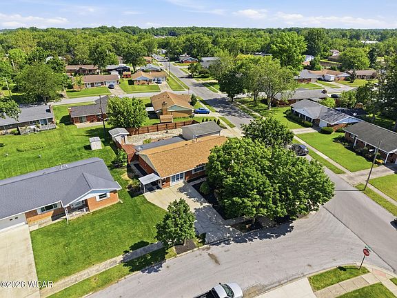 4th image of 969 N Dale Dr