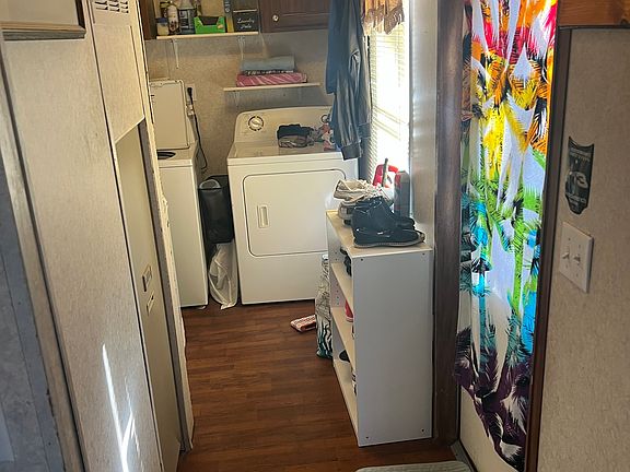 4th image of 59 Doe Walk Rd