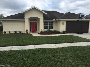 3674 Kent Dr, Naples, FL 34112