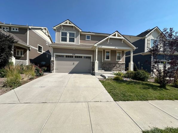 8374 Longleaf Ln