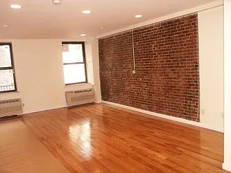 Rented by Helm Management