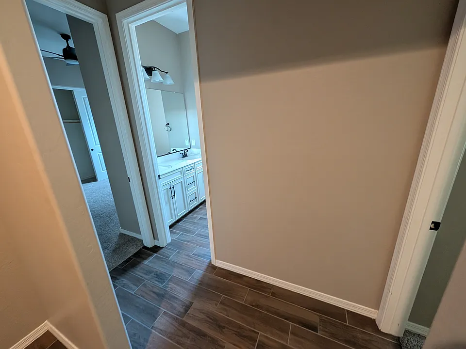 14300 W Georgia Dr