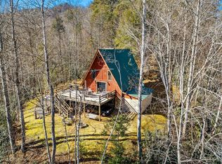 138 Locust Cove Rd, Marion, NC 28752