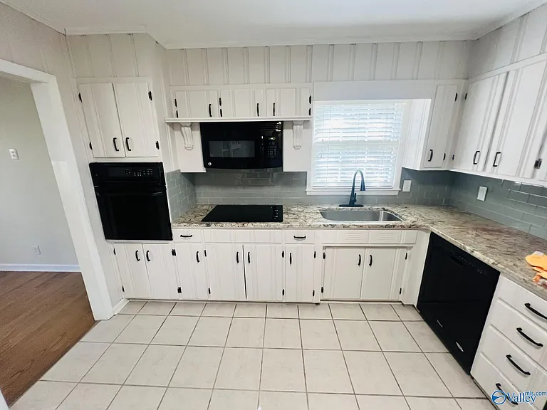 4006 Devon St SE — Photo 9
