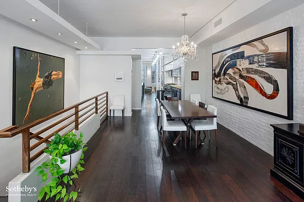 Rented by Sotheby's International Realty | media 22