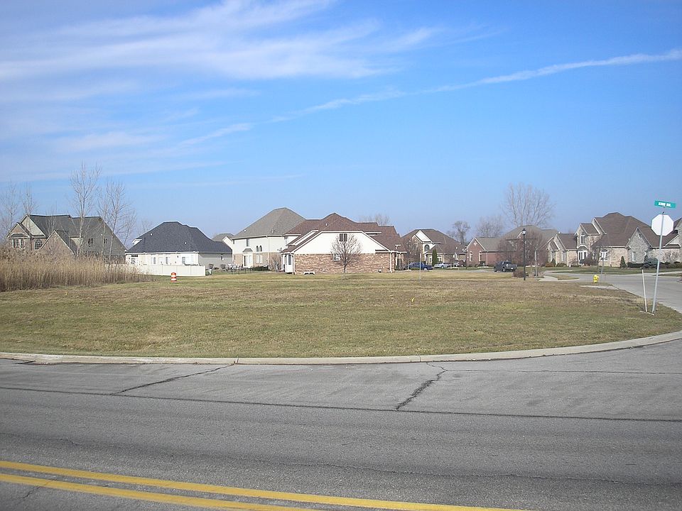 1st image of 26961 Starkey Ln