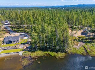10 W Clear Lake Dr, Shelton, WA 98584