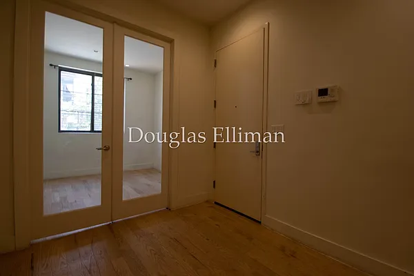 Rented by Douglas Elliman | media 20