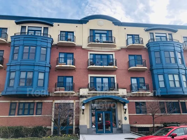 401 13th St NE APT 208, Washington, DC 20002