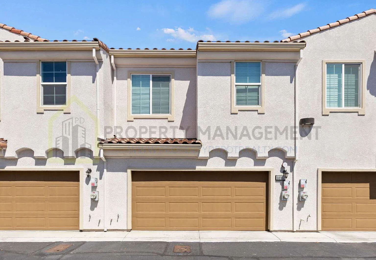 3 bed, 2.5 bath, 1315 sqft, $2,550 — Photo 3