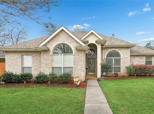 200 Gage Ct, Madisonville, LA 70447