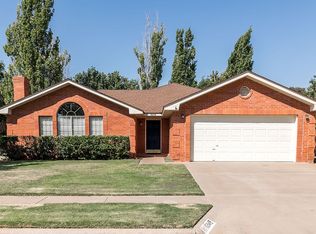 8214 Clinton Ave, Lubbock, TX 79424