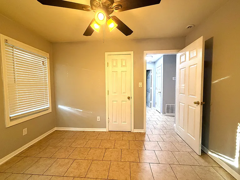 515 Blake St — Photo 16