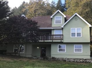 16730 Thompson Rd, Brookings, OR 97415