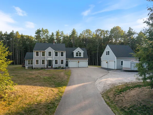 15 Silver Brook Circle, Scarborough, ME 04074