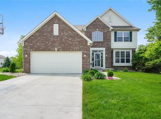 5347 Cody Ln, Greenwood, IN