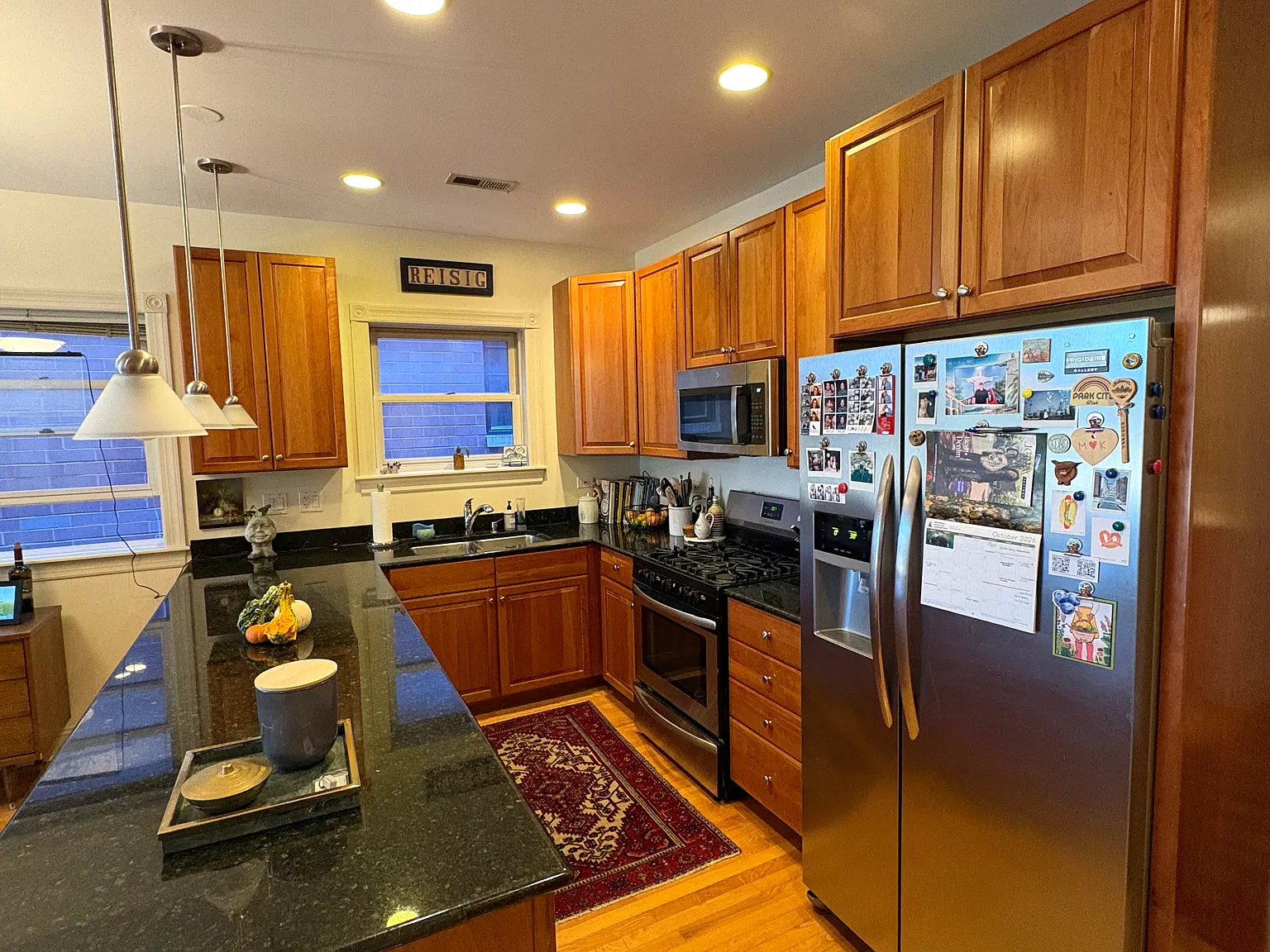 2 bed, 1200 sqft, $3,800 — Photo 4