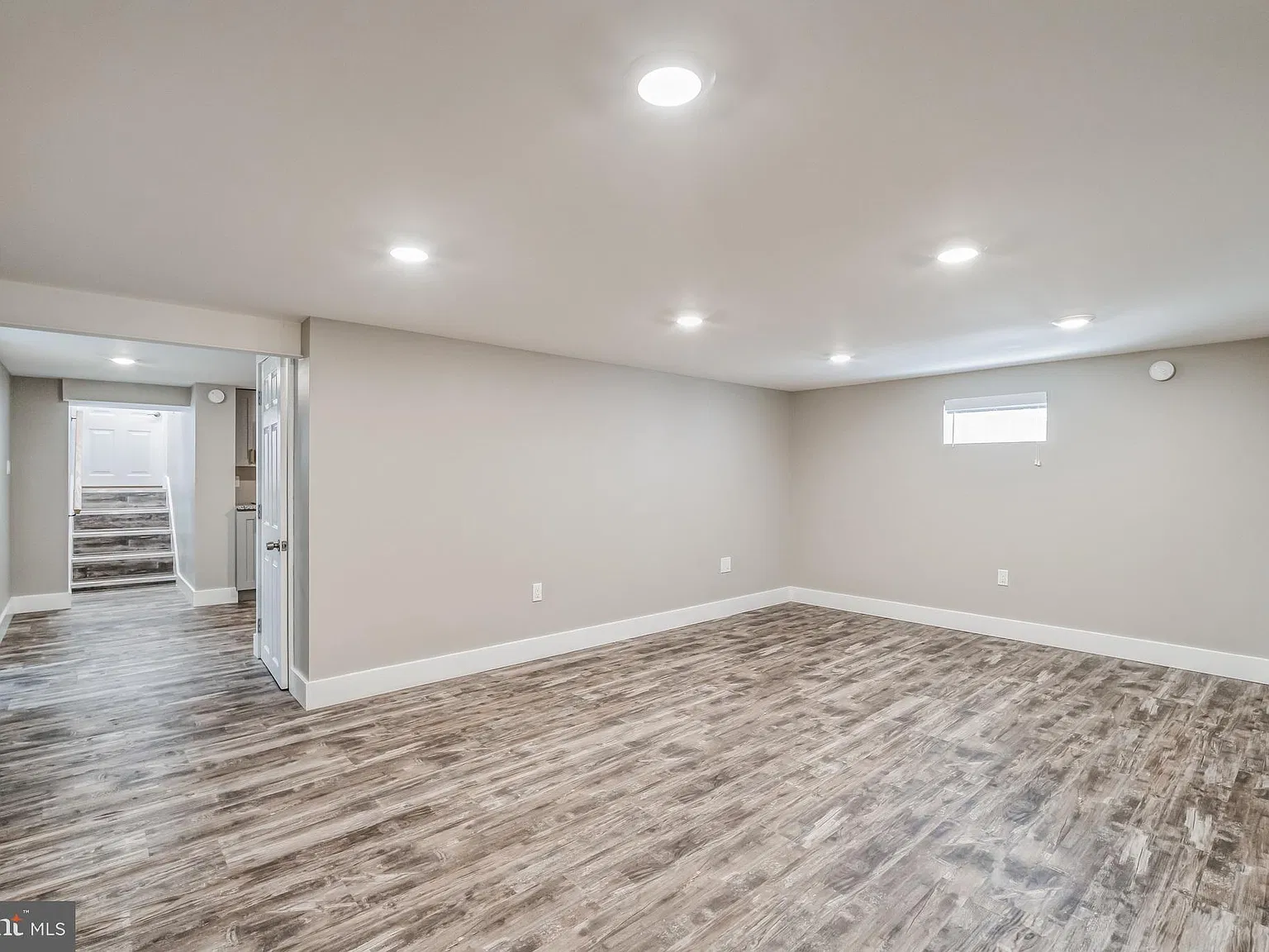 1 bed, 1.0 bath, $1,600 — Photo 3