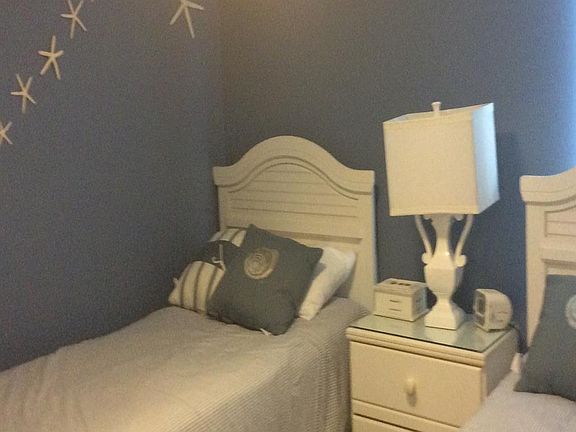 4th image of 3707 Ocean Blvd #1