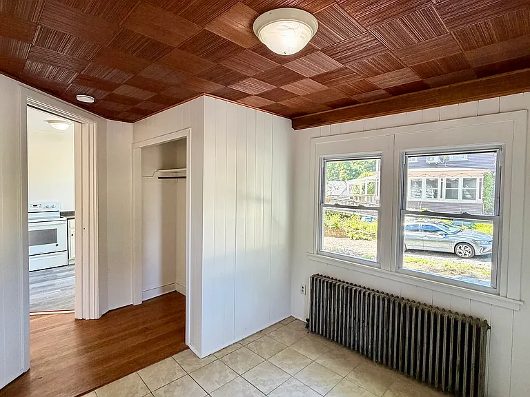 Foyer with coat closet