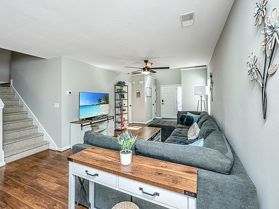 4th image of 1316 Island Club Dr Unit A