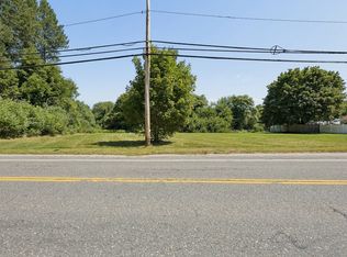 95-95B Shrewsbury St, West Boylston, MA 01583