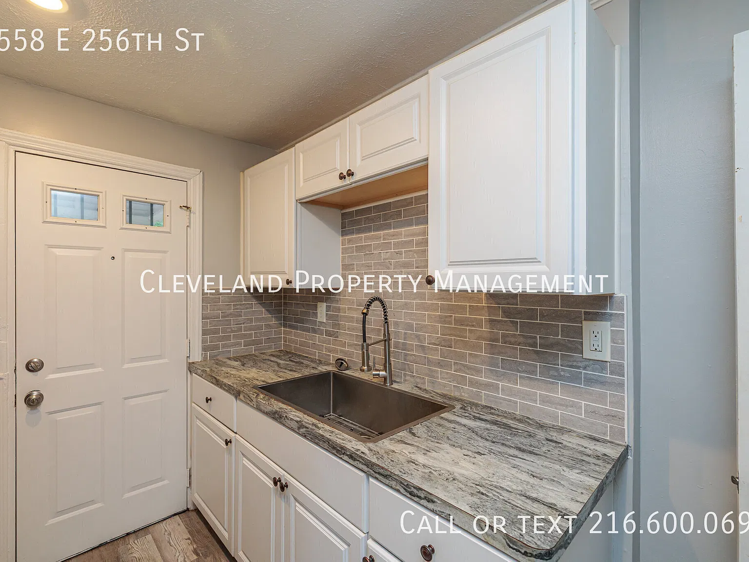 Charming Updated Rental in Euclid! — Photo 2
