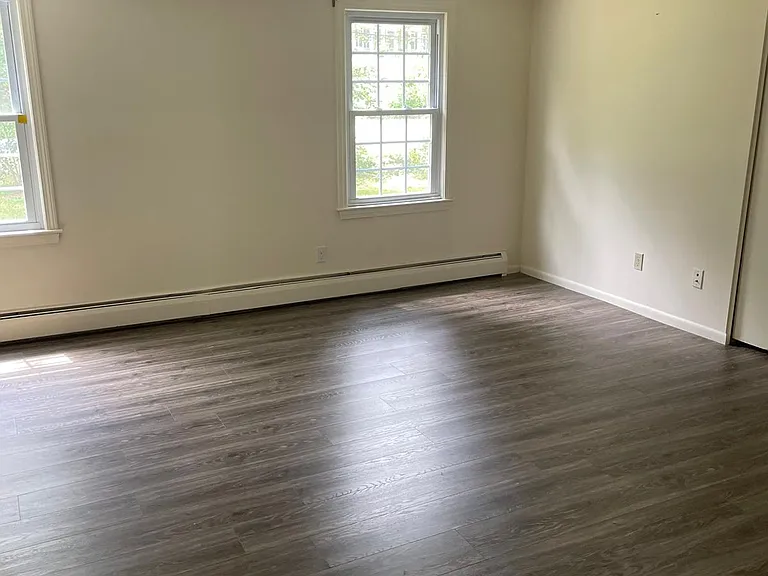 1214 Hill Rd #3 — Photo 8
