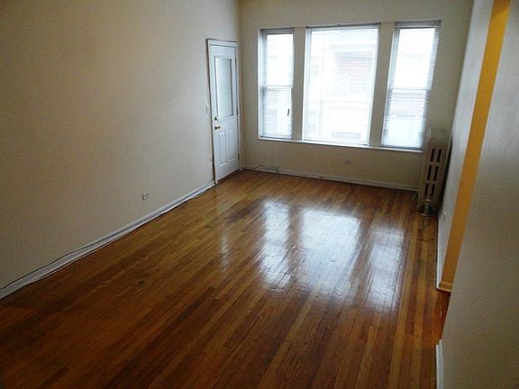 5th image of 437 E Oakwood Blvd Unit 47