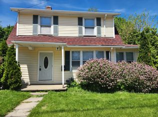 622 E Chicago St, Elgin, IL 60120