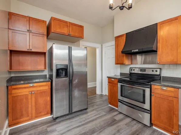 127 W End Blvd, Emporia, VA 23847