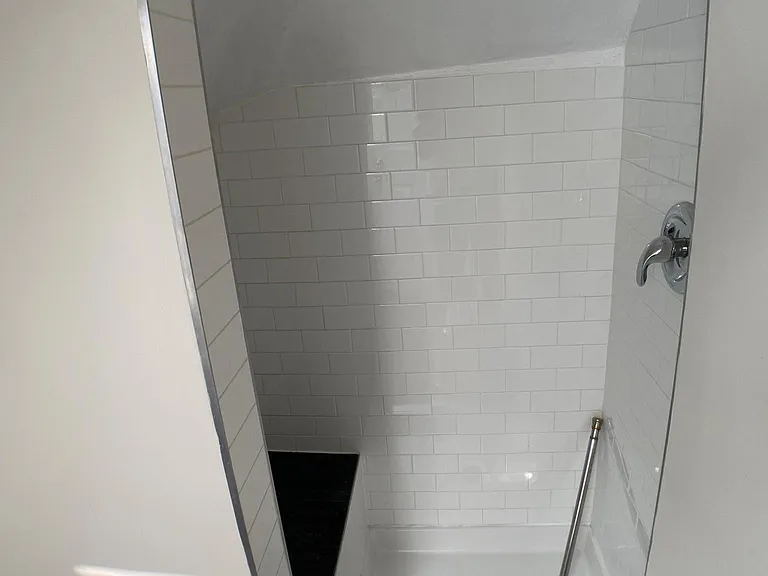 419 E Lane Ave — Photo 9