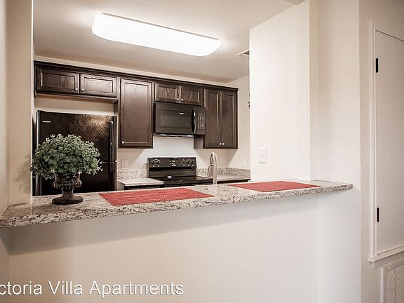 5th image of 210 Northcross St #11292859