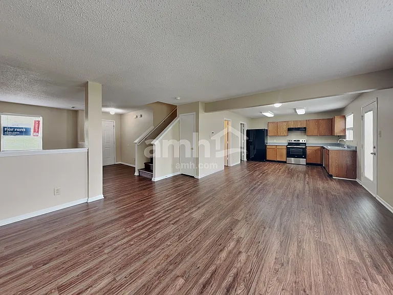 6838 W Stansbury Blvd — Photo 7