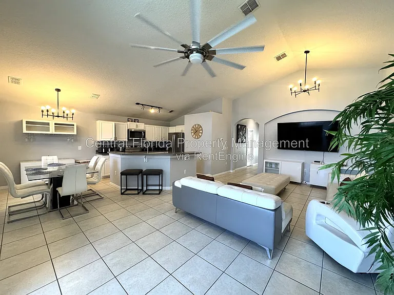 4775 Cumbrian Lakes Dr — Photo 4