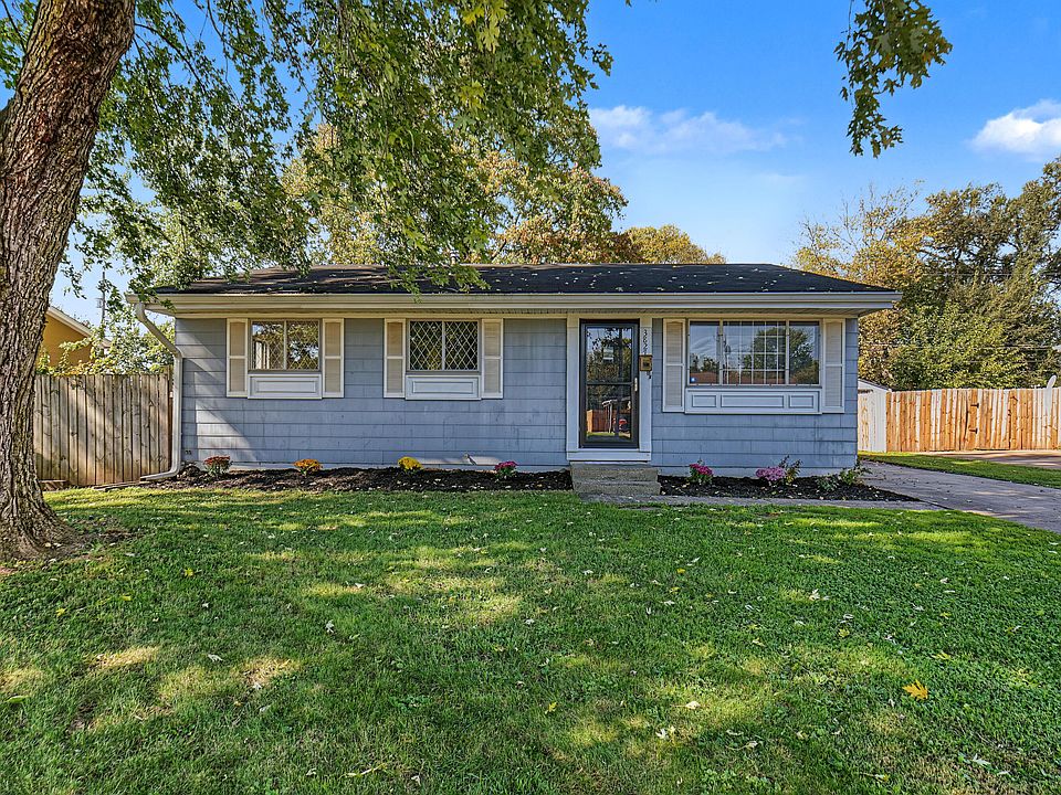 1st image of 3827 Wade Rd