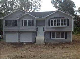 6 Beach Rd, Wolcott, CT 06716