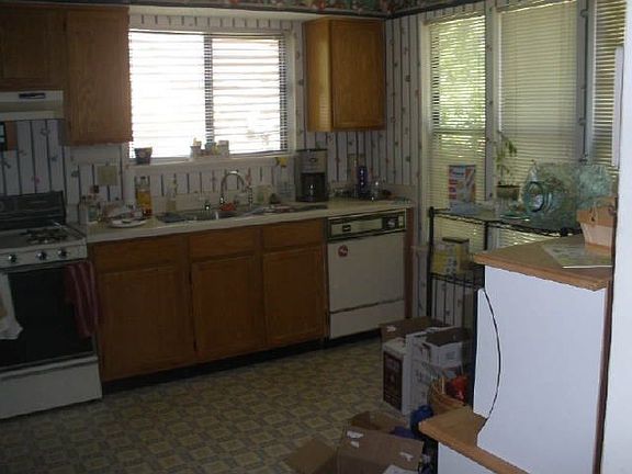 4th image of 4712 Glenwhite Dr
