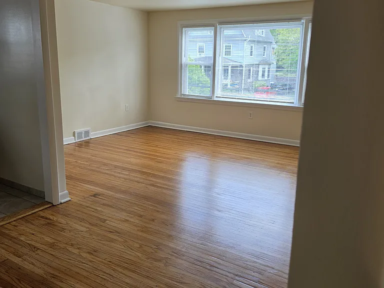 135 Greenwood Ave #B — Photo 7