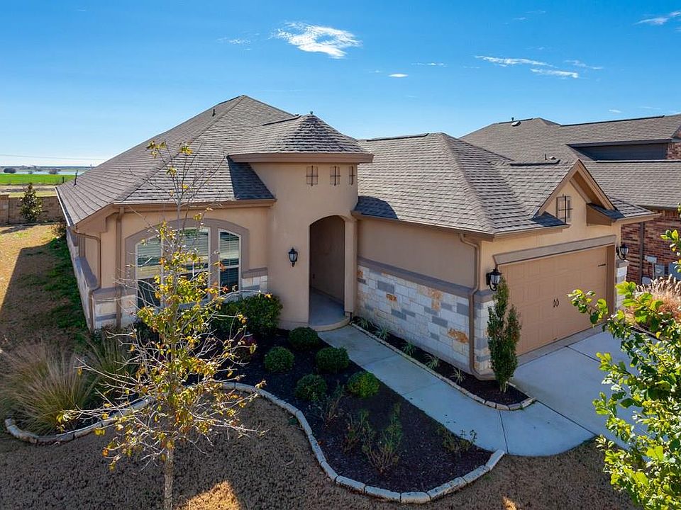 1st image of 3233 Aurelia Ln