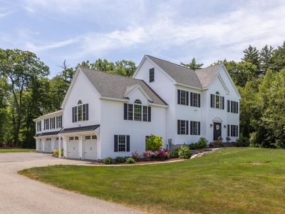 36 Long Meadow Farm Drive, Epping, NH, 03042