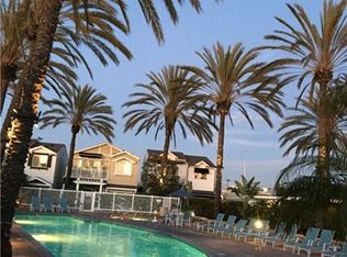 22 El Paseo St, Newport Beach, CA 92663