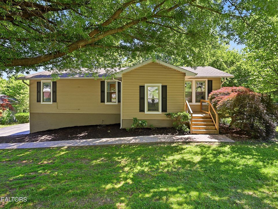 1st image of 120 Cogdill Rd