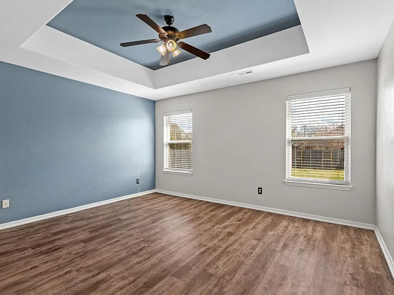 1166 S Blue Willow Ave — Photo 14
