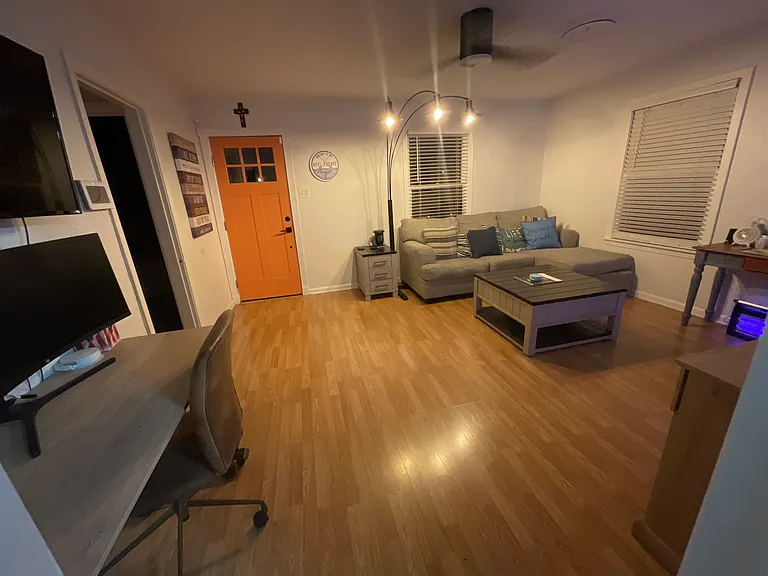 224 Starkey St — Photo 2
